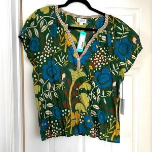 Bold print Velvet by graham & spencer cotton pull over top